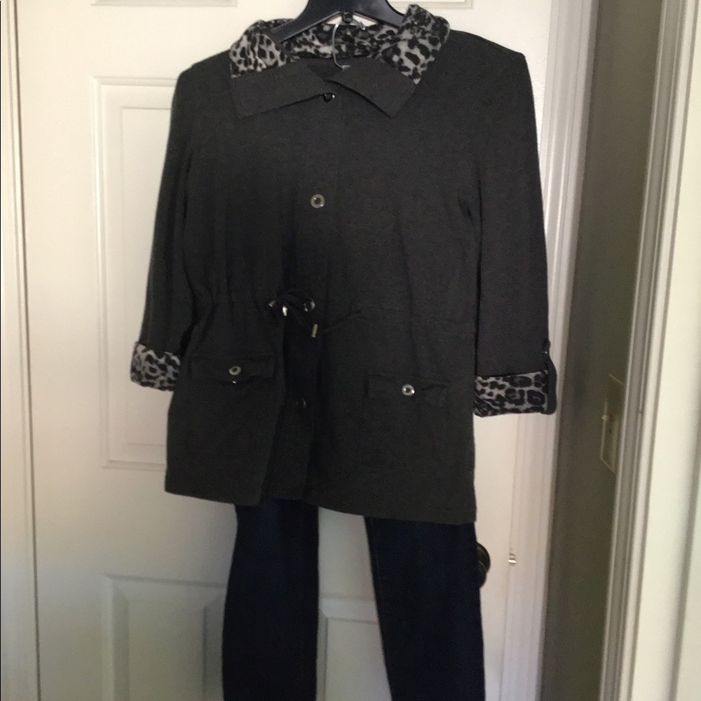 Warm light jacket/sweater